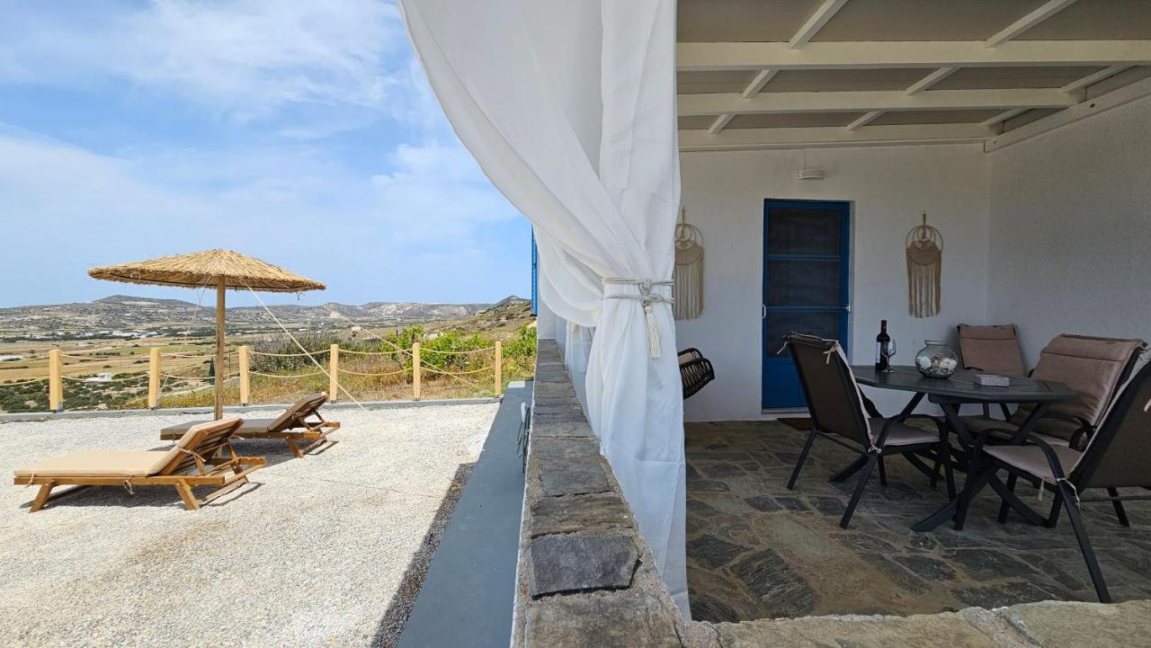 Bayview Villa With Jaccuzi - Milos Zefiria Exterior photo